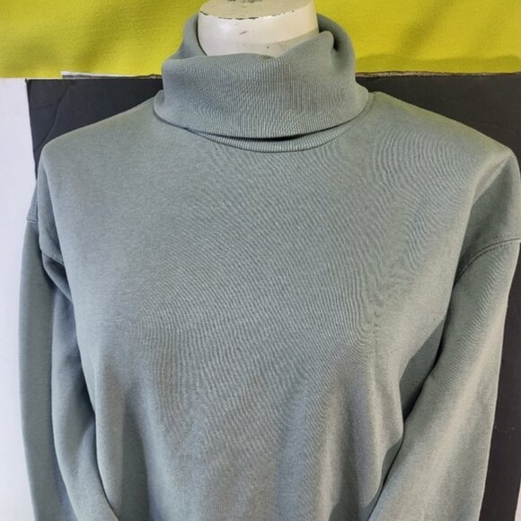 Zara Cozy Green Turtleneck Sweater - Picture 4 of 7